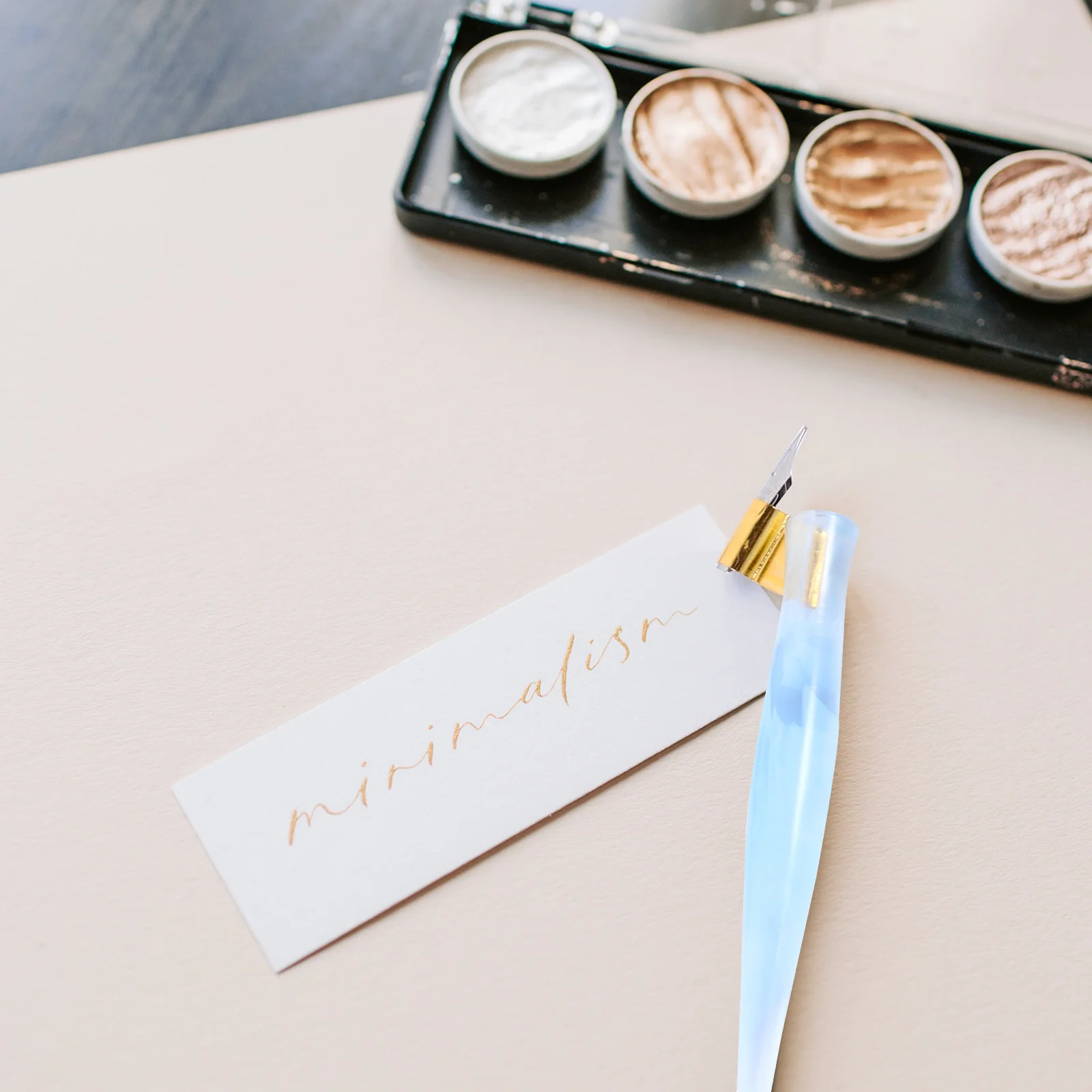 

1 set Dip Pen Set Vintage Replaceable Nib Calligraphy Starter Kit For English Writing Practice Smooth Wear-Resistant Lightweight