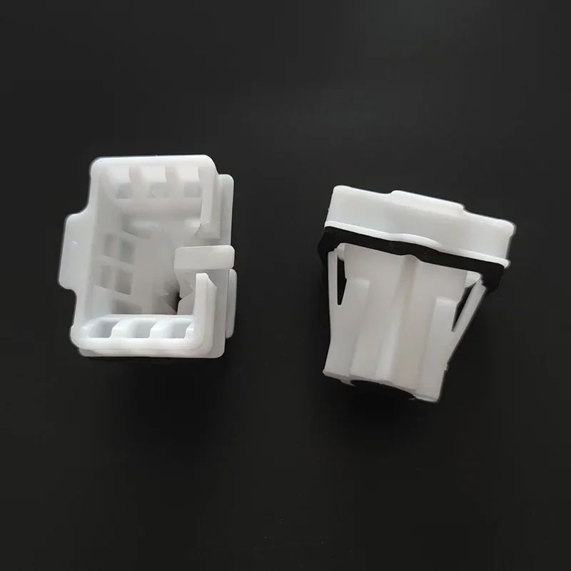 Car Rear Seat Buckle Back Cushion Clips Fit for Peugeot 301 2008 for Citroen Elysee 2014 - 2019 Parts Auto Clip Fasteners 1/2pc