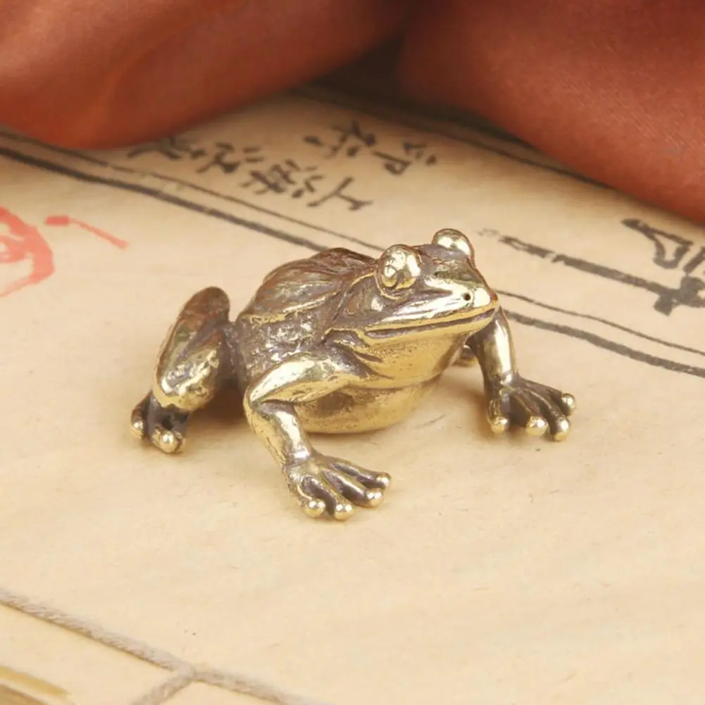 Frog Statue Vivid Appearance Creative Frog Figurine Copper Frog Sculpture Tea Pet Ornament Household Supplies