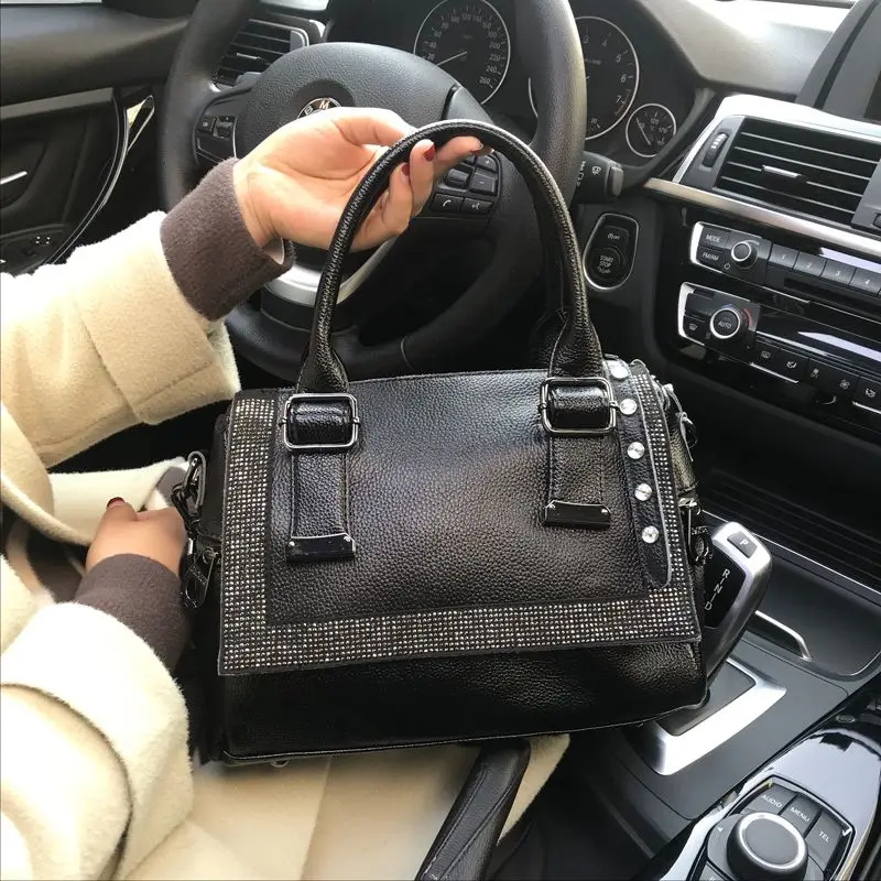 

Hot Diamond Bag Women 2026 New Cowhide Shoulder Package European American Fashion Multi-pocket Handbag Versatile Messenger Pack