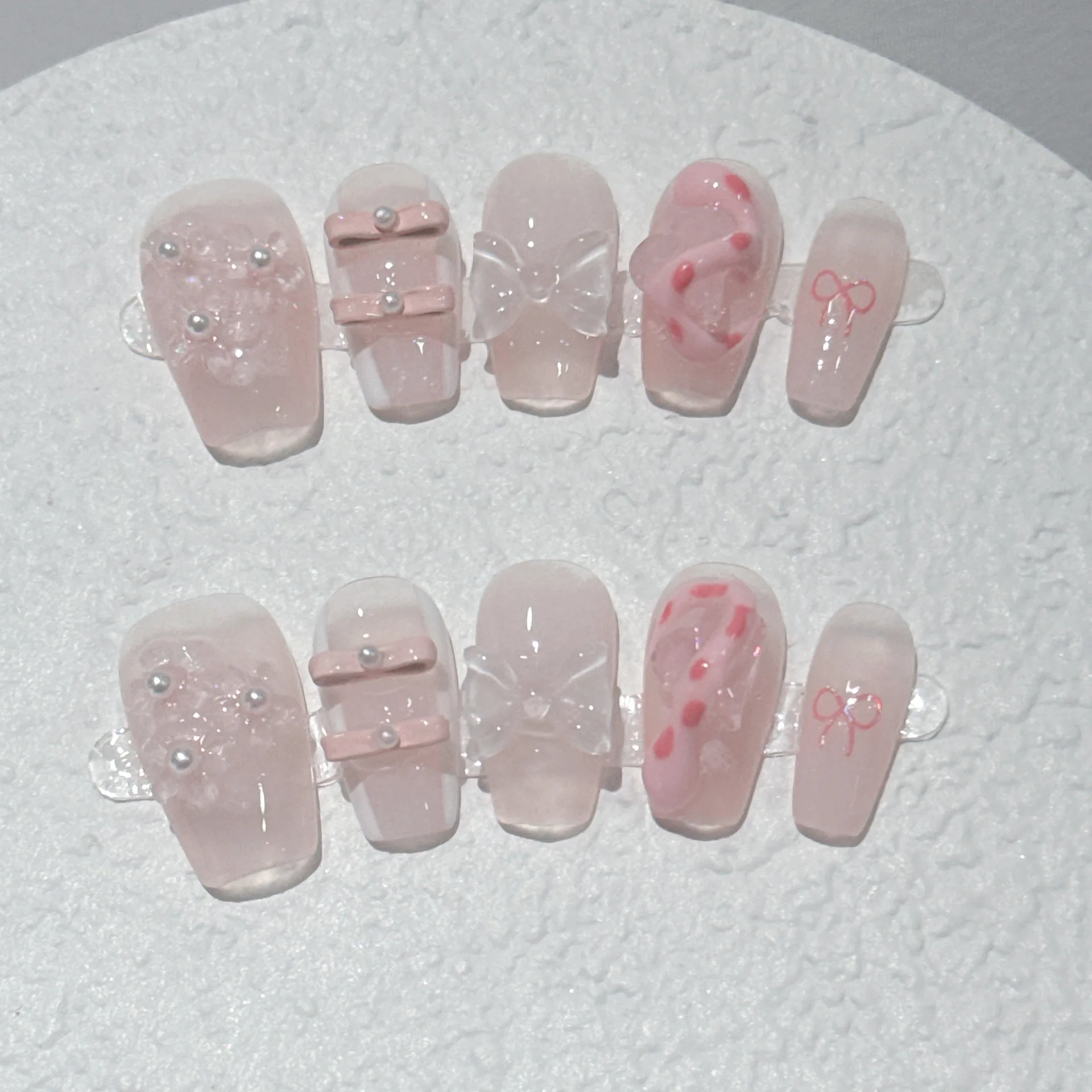 Unhas falsas quadradas curtas, rosa, pressione unhas, cobra fofa, bowknot, desenhos de flores, doce handmade falso prego patch, manicure DIY, 10pcs