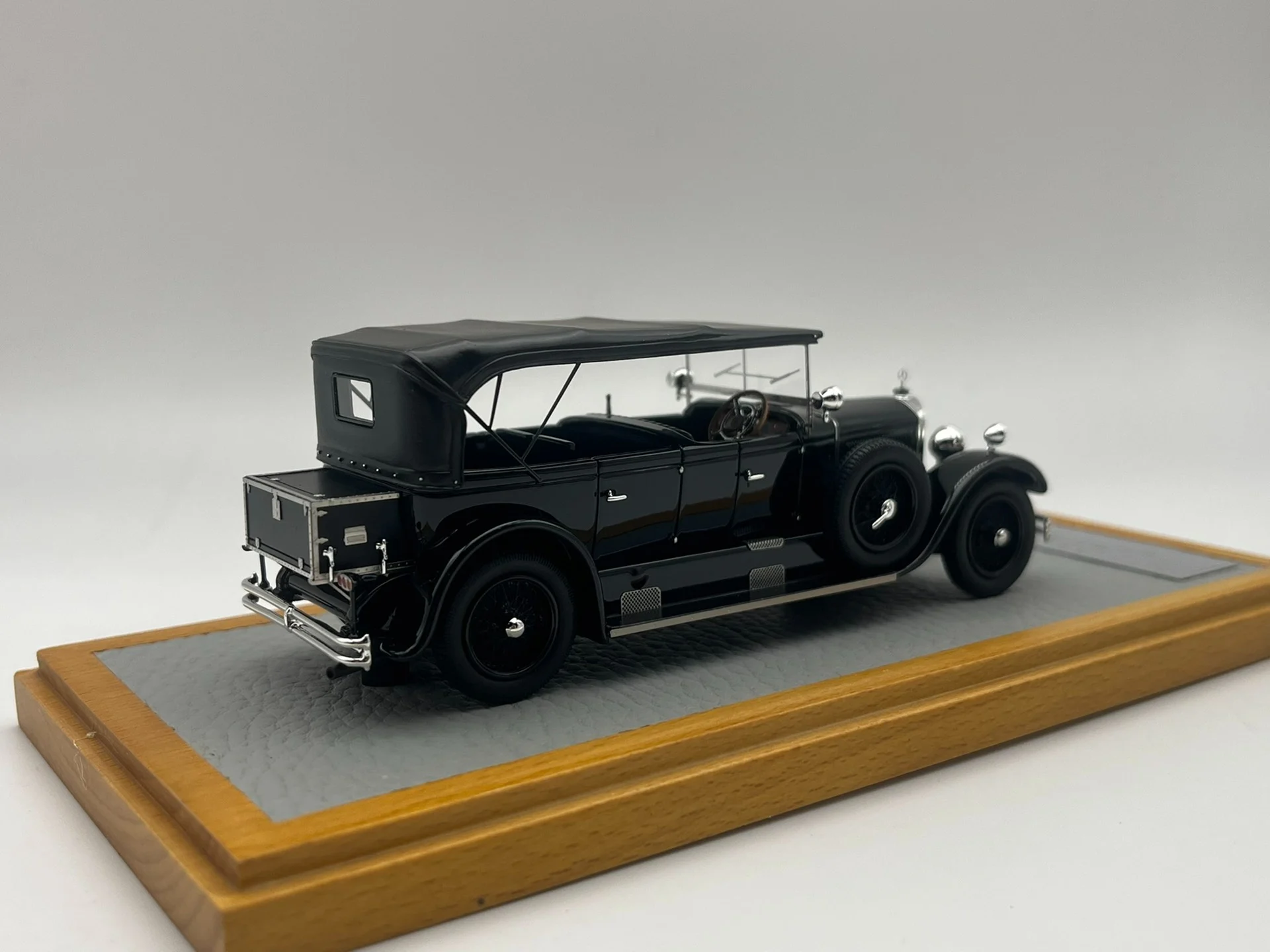 XEROX 1:43 15/70/100PS Typ400 Tourenwagen 1929 Vintage Car Limited to 15 Units Worldwide Resin Metal Static Car Model Toy Gift