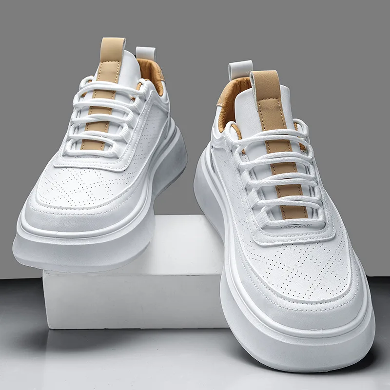 2023 Summer Autumn Hot Sale Thick Bottom Small White Shoes Korean Breathable Sports Shoes Casual Board Shoes Sneakers for Men