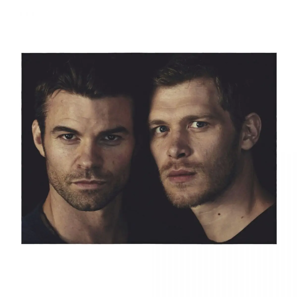

elijah and klaus Throw Blanket Kid'S manga Sleeping Bag Plaid Blankets