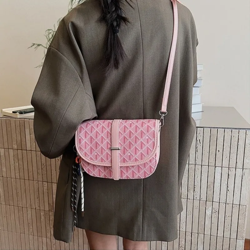 نموذج جديد كلاسيكي إبداعي في عام 2025 للاستخدام اليومي للعمل على طراز الحرم الجامعي حقيبة كروس عصرية رائعة للنساء #3