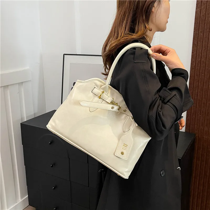 

2025 New Vintage Shell Tote Bag for Women Large Capacity Shoulder Bag with Top Handle, Retro Crossbody Purse for Daily Use