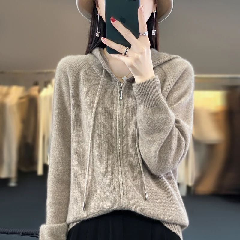 Autumn Winter Cashmere Sweater Women\'s Hooded cardigan Fashion Loose Casual Sweater Women\'s Thickened Top Coat Korean Version