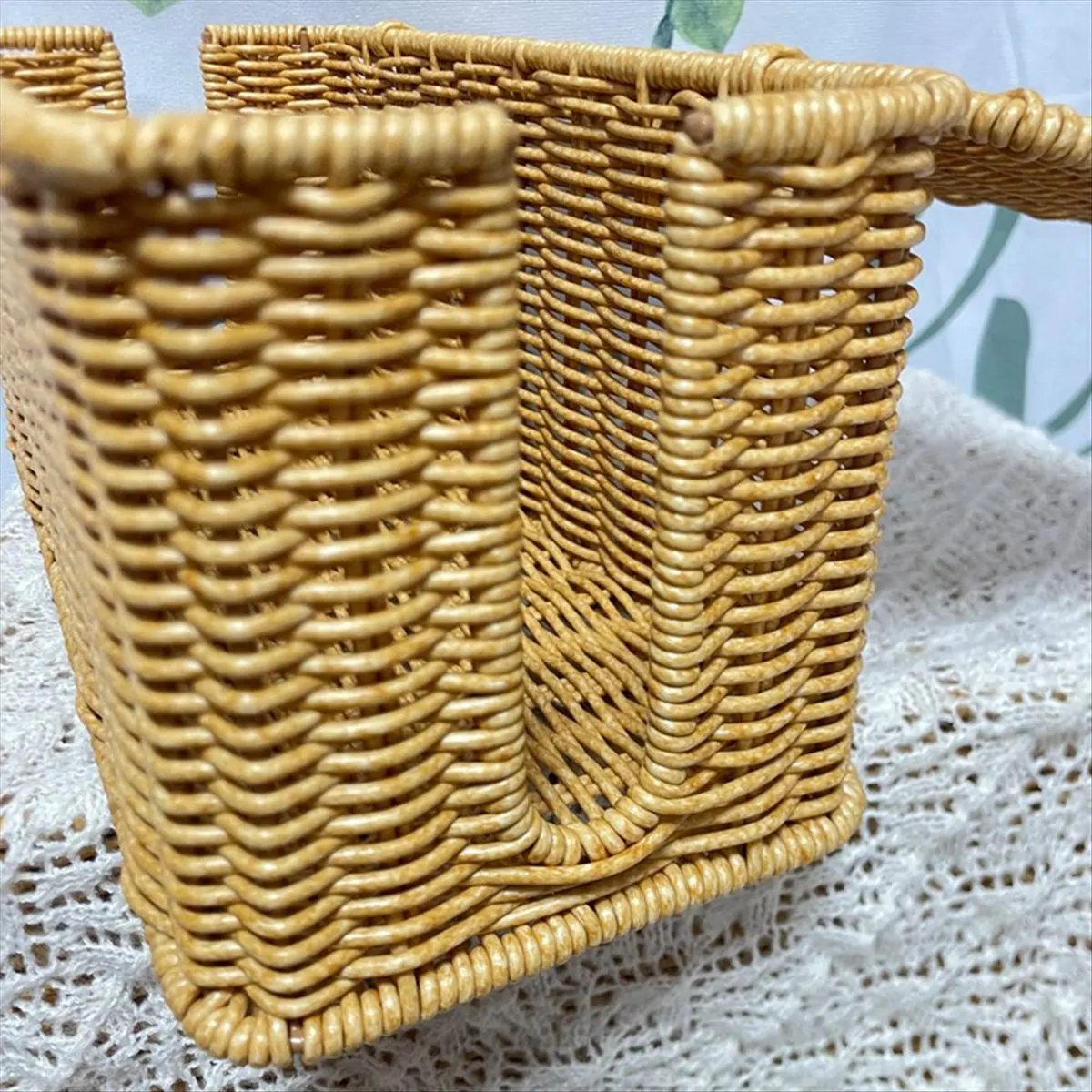 صندوق إدارة الكابلات المصنوع يدويًا، منظم كابلات الروطان، صندوق إخفاء الحبال بفتحات مفتوحة، منظم سلك تحت المكتب