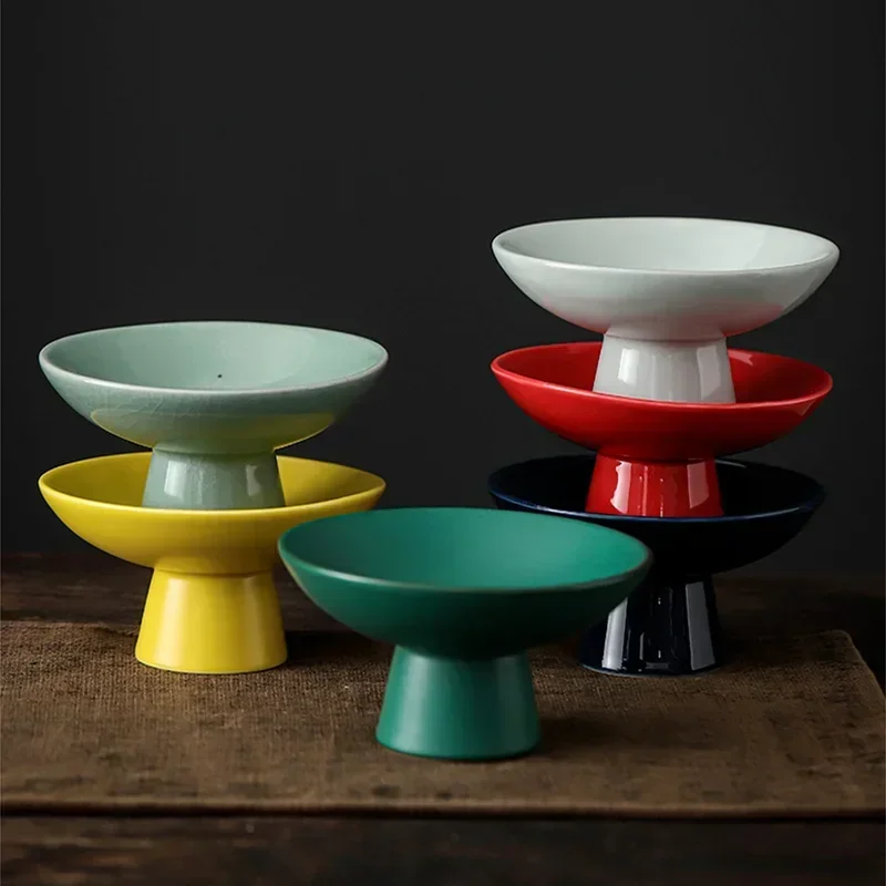 Round Ceramic Plate Small Fruit Plate Bowl Tall Feet Refreshment Tray Dried Fruit Plates Dishes Snack Tray Cake Pan Display Tray