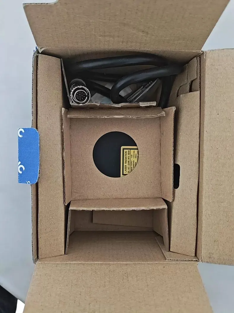 100% New and Original genuine OD5-30T05 Laser Displacement Sensor FedEx /UPS  fast delivery Warranty One-year