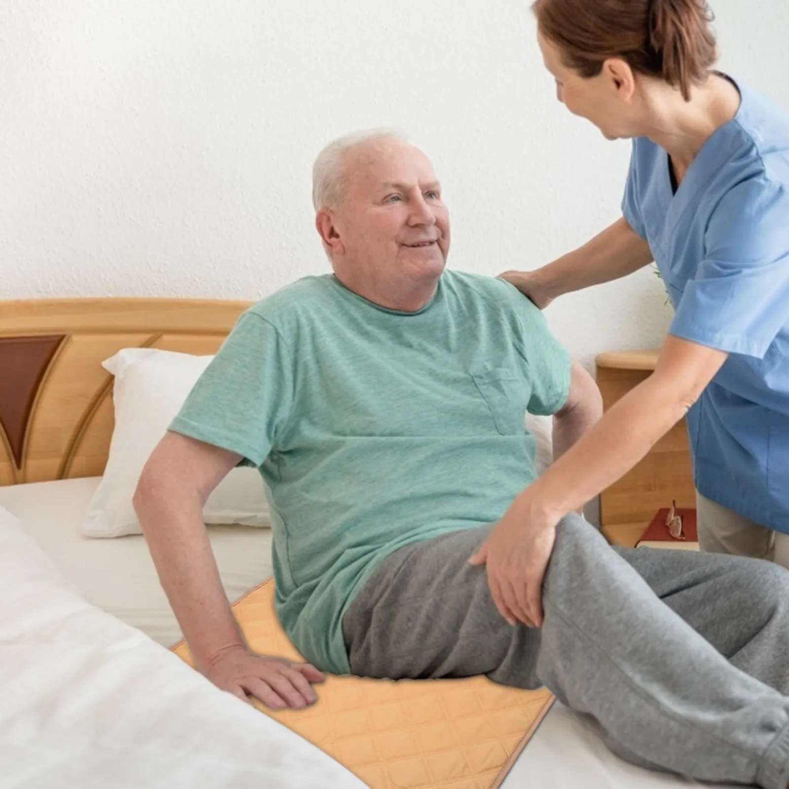 

1 шт. Водонепроницаемый коврик для сиденья для пожилых людей, женщин в период менструации и беременных, при недержании мочи, с нескользящим дном, легко моется, для дивана и кровати