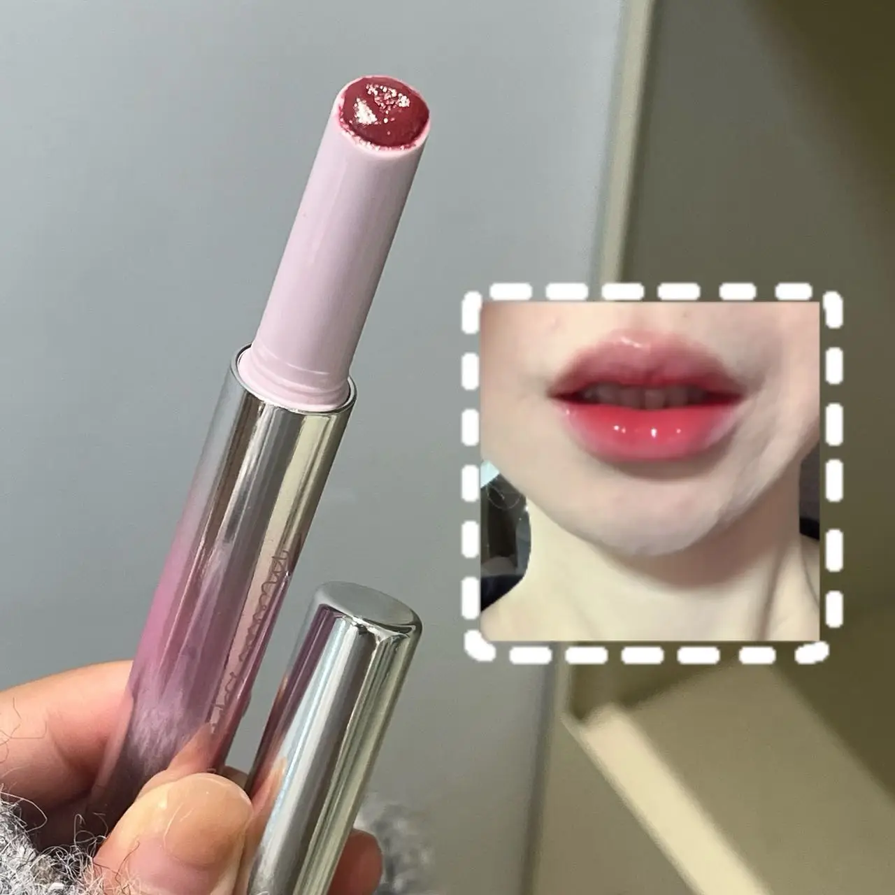 Peach Blossom Press-On Lip Gloss Moisturizing and Glossy Long-Lasting Non-Fading Non-Stick Cup Ultra-High Color Rendering Solid Lip Gloss Women's Cosmetics Travel Wedding Role Play Valentine's Day Gift Christmas