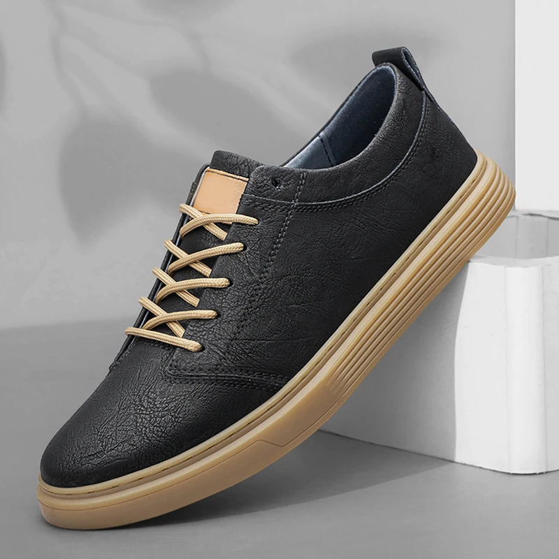 

Classic Fashionable Trendy and Casual Men Board Shoes Are Breathable Comfortable Sweat Absorbing and High-end. New Single Shoes