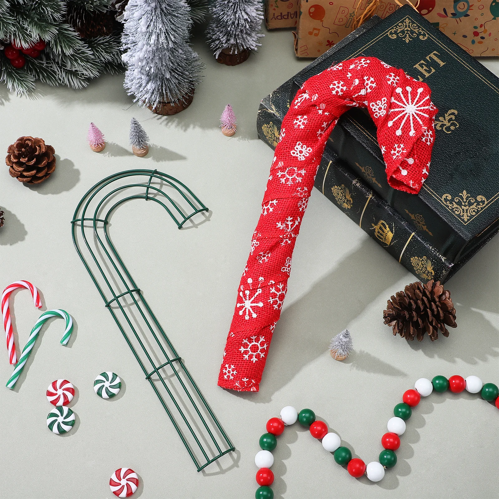 

4pcs Candy Cane Shape Wreath Frame Metal Diy Garland Ring For Christmas Holiday Decor Iron Wreath Frame Outdoor Indoor Home Wall