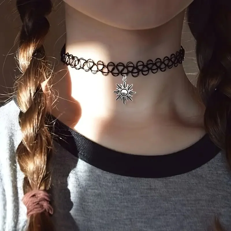 Gothy Sun Charm Pendant Gothic Retro Stretch Necklace Elastic Tattoo Choker Jewelry Personality Neck Chain Jewelry Gift Favor