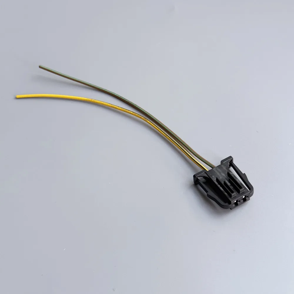 1J0972923 Auto Wireless Radio Bass Horn Plug Electronic Connector Wiring Harness Pigtail For Sundries Light Box 1J0 972 923