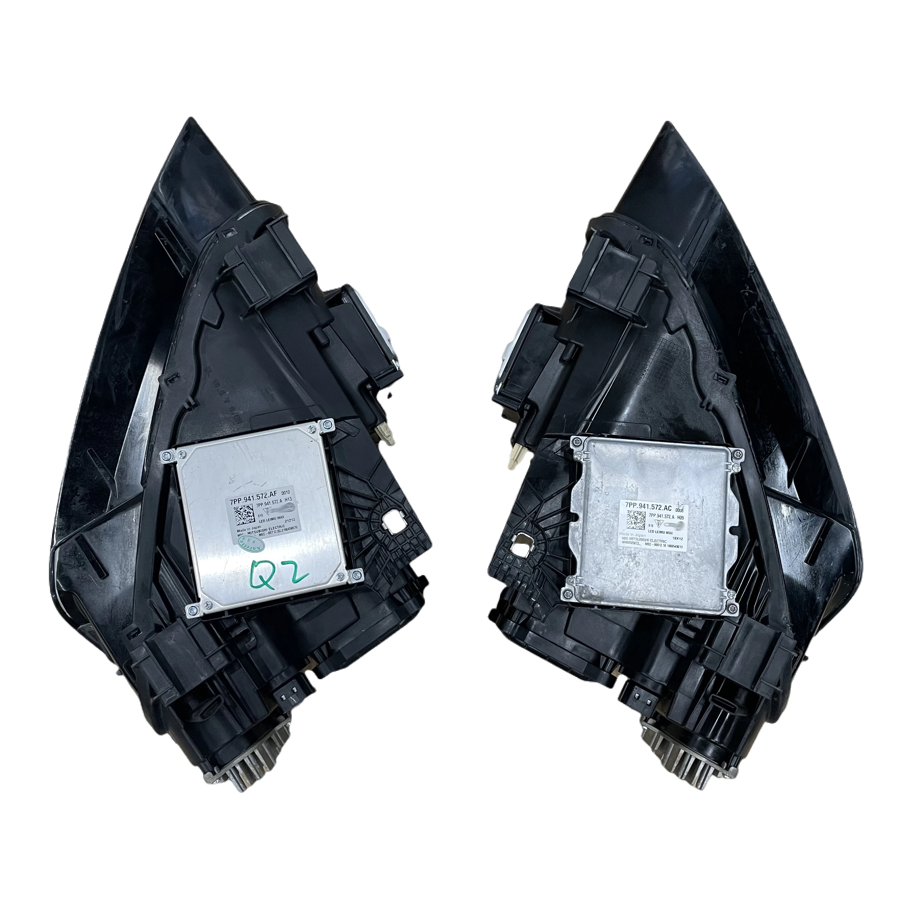 High performance Auto parts Headlights module Left and Right for  Q2 OE 81D941033 81D941034