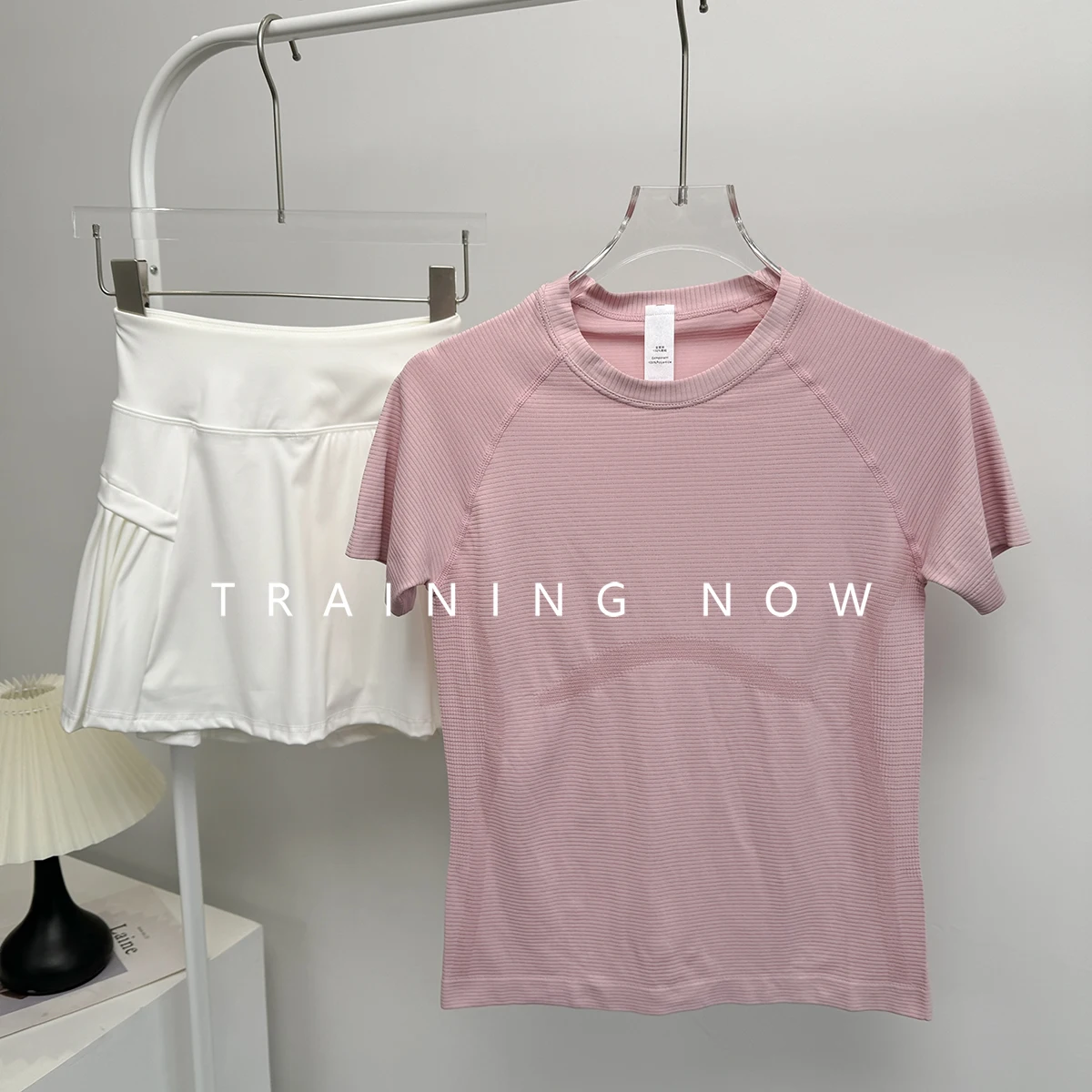 

Internet celebrity new badminton sports suit for women in summer fitness training morning jogging speed drying clothes high