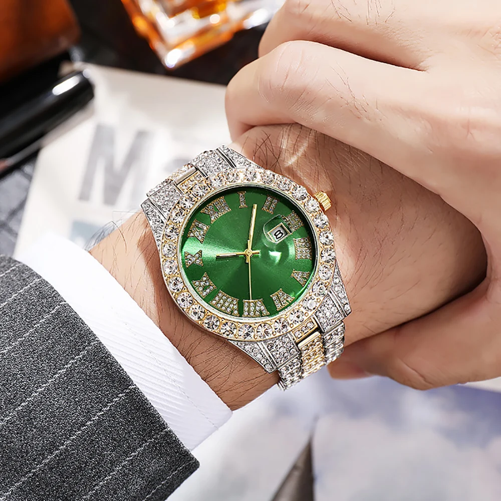 ESKEEM Personalizado Bling Totalmente Gelado Relógio de Quartzo Masculino com Mostrador Vermelho Verde Azul Número Romano Relógios de Pulso de Diamante ﻿