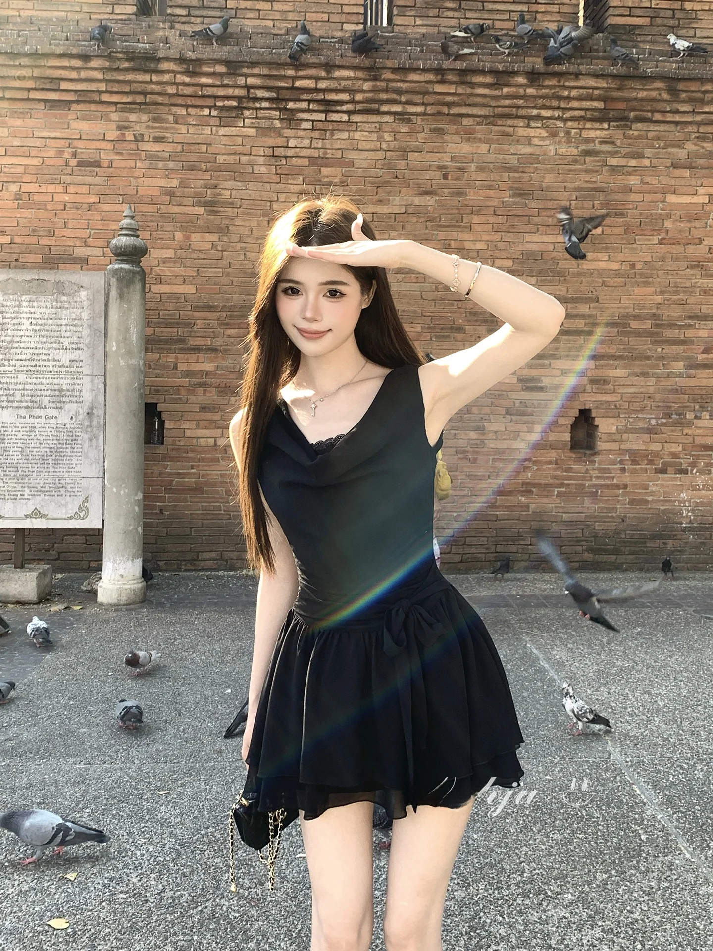 robe-de-ballet-multi-couches-a-nouer-design-dr-heron-pour-le-debut-du-printemps-avec-effet-amincissant-et-taille-cintree