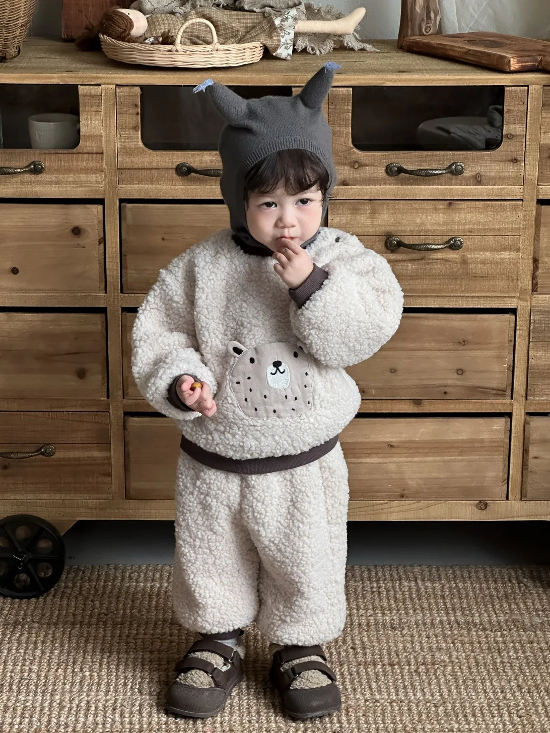 2025 شتاء جديد طفل الملابس الدافئة مجموعة الفتيان الفتيات لطيف الكرتون أفخم القمم + السراويل 2 قطعة دعوى زائد المخملية سميكة الرضع الصوف مجموعة