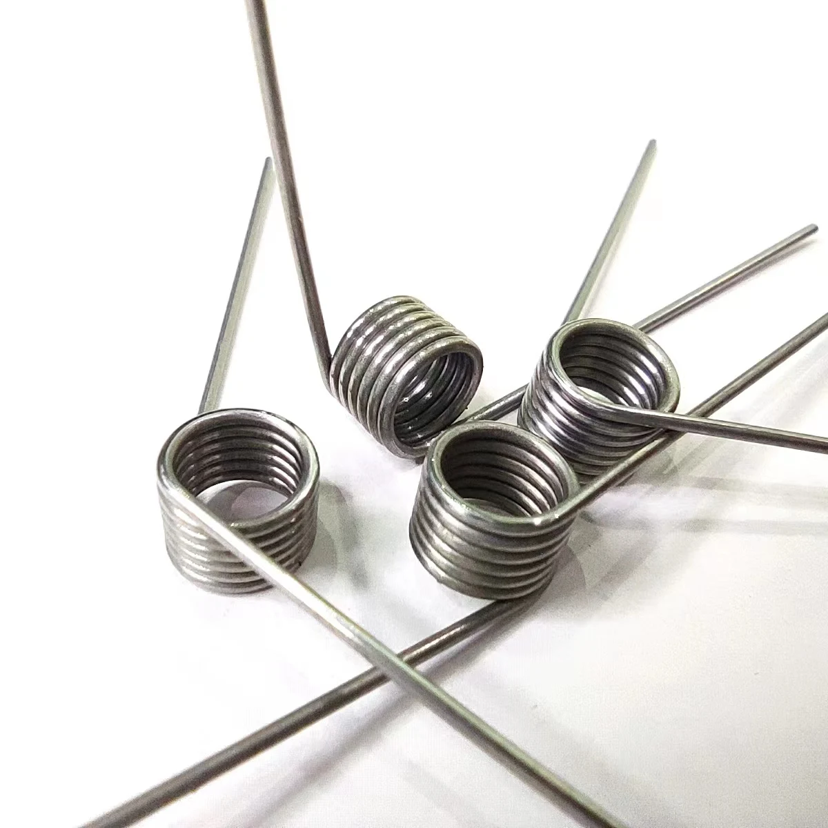 304 stainless steel Small Torsion Spring Hairpin Spring 180/120/90/60 Degree Torsion Spring Wire Diameter 0.6mm 5PCS