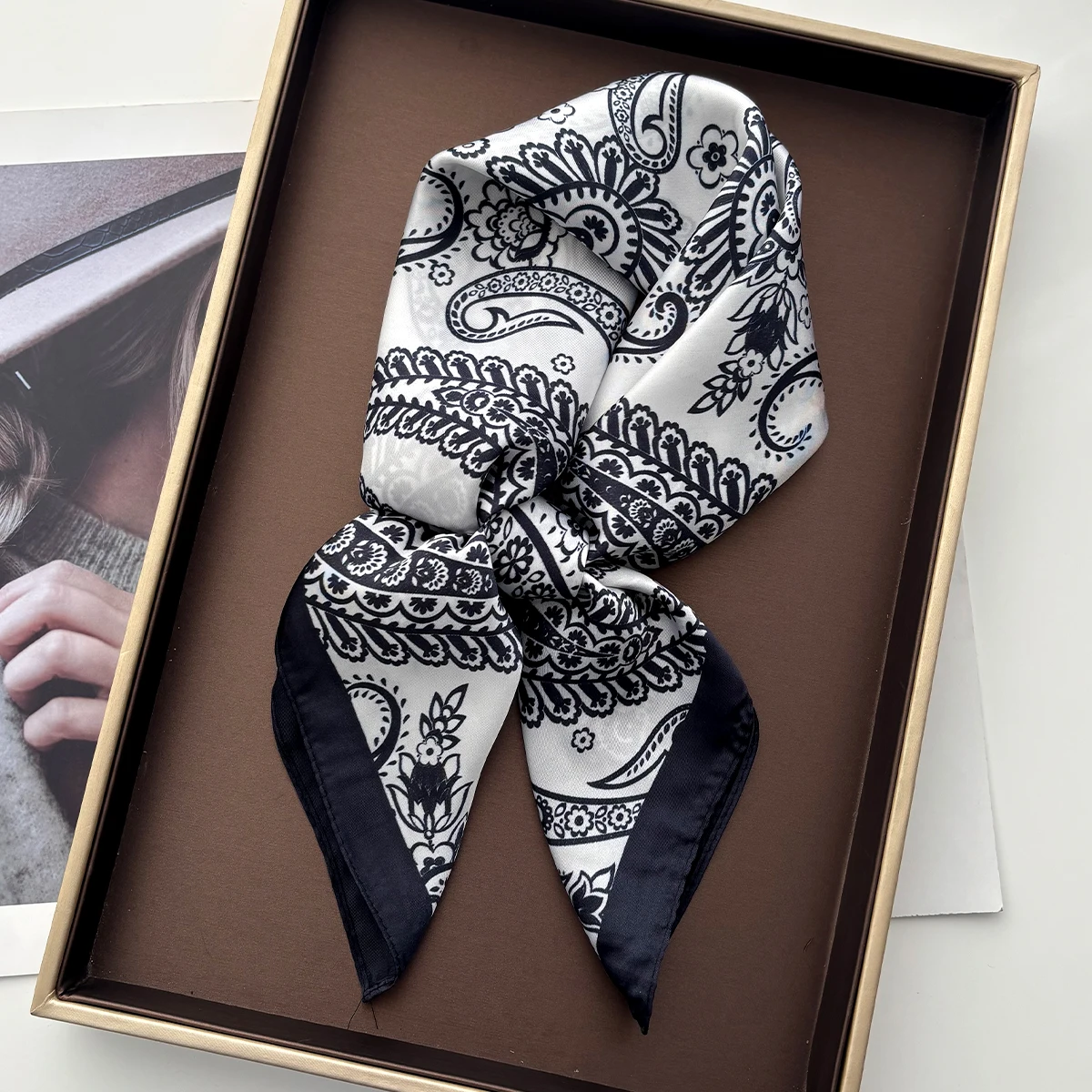 

Women Silk Imitation Scarf Paisley Square Hairbands Foulard Female Bandana Neck Kerchief Headbands 2026 Summer