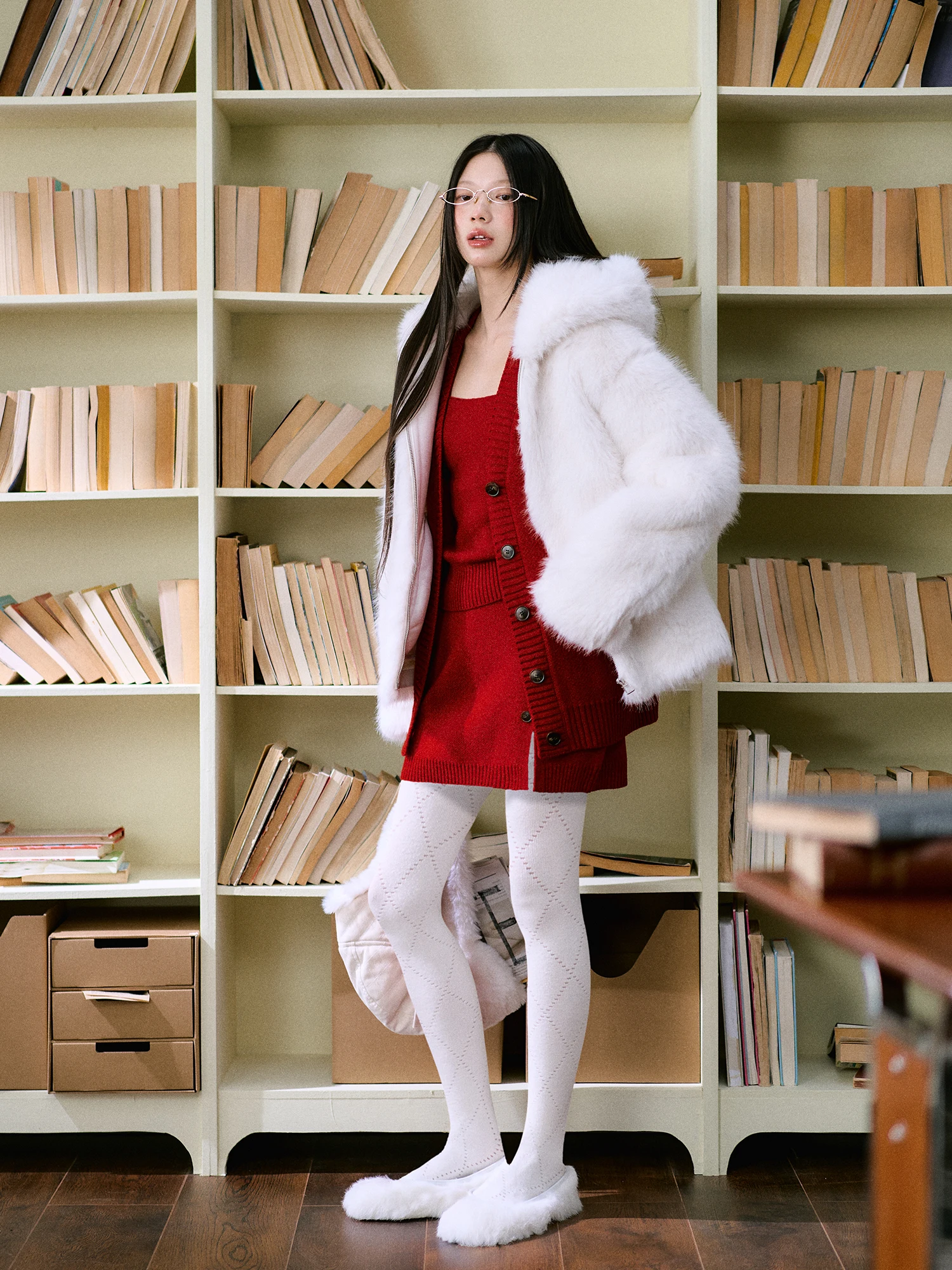 LaluneDuCiel Women's Casual Fur Coat Winter Hat Inteated Eco-friendly Artificial Leather Warm Plu Outerwear Zipper Sle