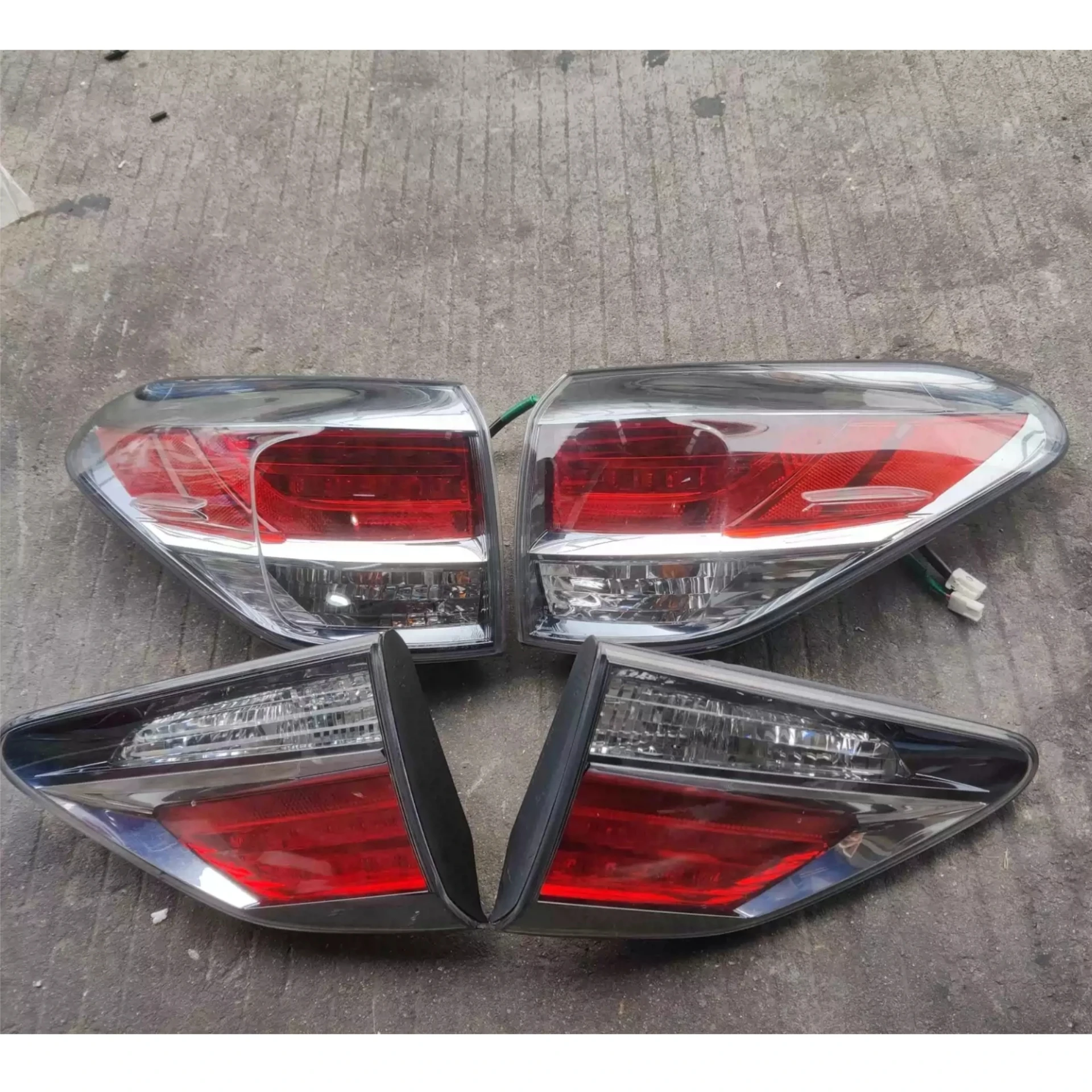 Taillight Assembly for Lexus Altezza RX270 2014 Daytime Running Light Rear Brake Lamp Indicator