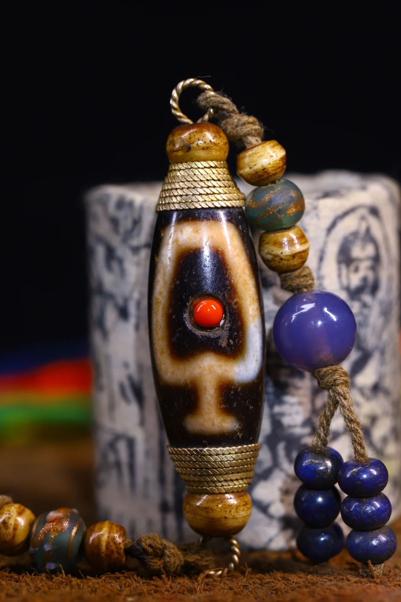 

2"Tibetan Temple Collection Old natural agate mosaic Gem Dzi Beads nine eyeballs Amulet pendant Town house Exorcism