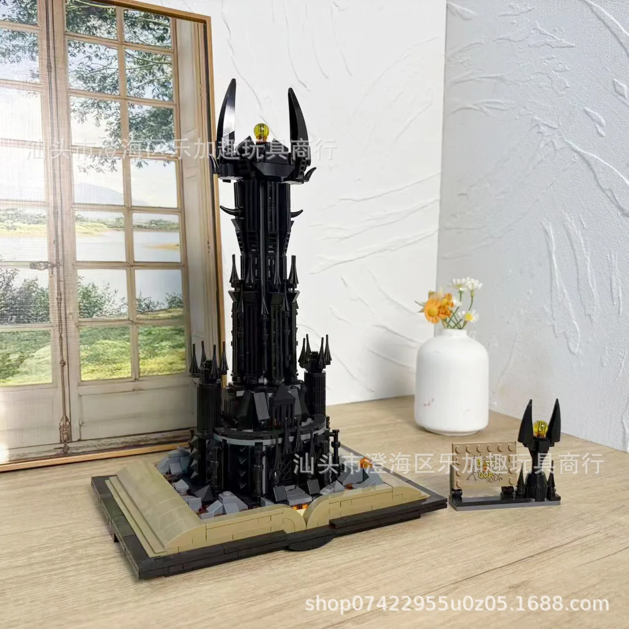 Creative Series Black City Model Science and Education Small Particle Assembly Building Block Toys