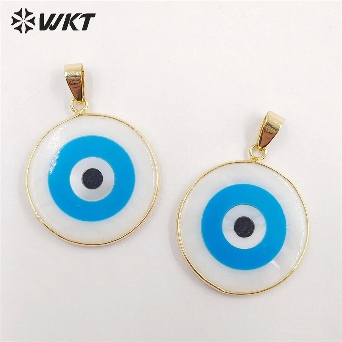 WT-JP330   WKT 2022 Delicate demon eyes pendant round shape blue turquoise shell eye pendant gold-plate noble pendant trend