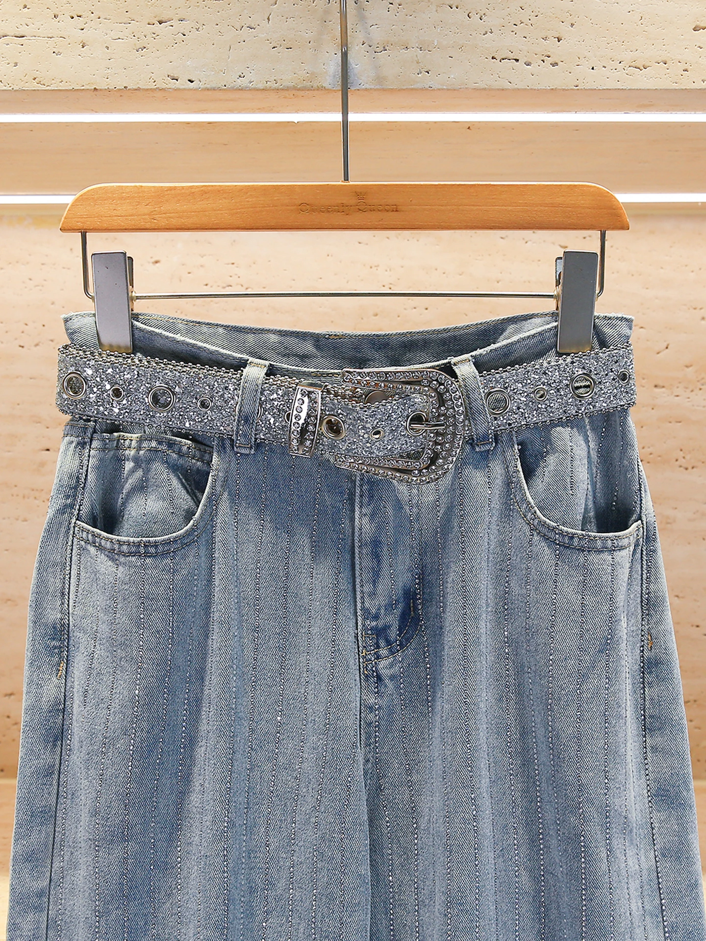 ハイウエストワイドレッグロングジーンズストライプベルトサウスオイルハイエンドレディースカジュアルハイウエストジーンズラインストーン付き2025年秋