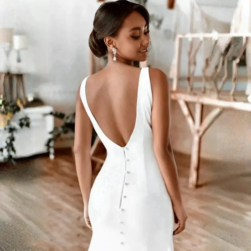 فستان زفاف بسيط وأنيق حورية البحر ريفي مثير بياقة على شكل حرف v بدون ظهر وفتحة جانبية للشاطئ فستان زفاف رومانسي جديد 2025 #3