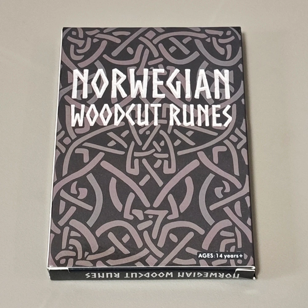 24장 오라클 카드 덱 10.4*7.3cm 엘더 푸타르크 룬 노르웨이 목판 룬 덱
