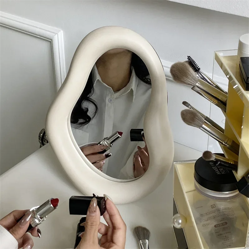 

Luxury Makeup Mirror with Creative Ear Design - Perfect for Any Makeup Routine Small and Elegant Makeup Mirror