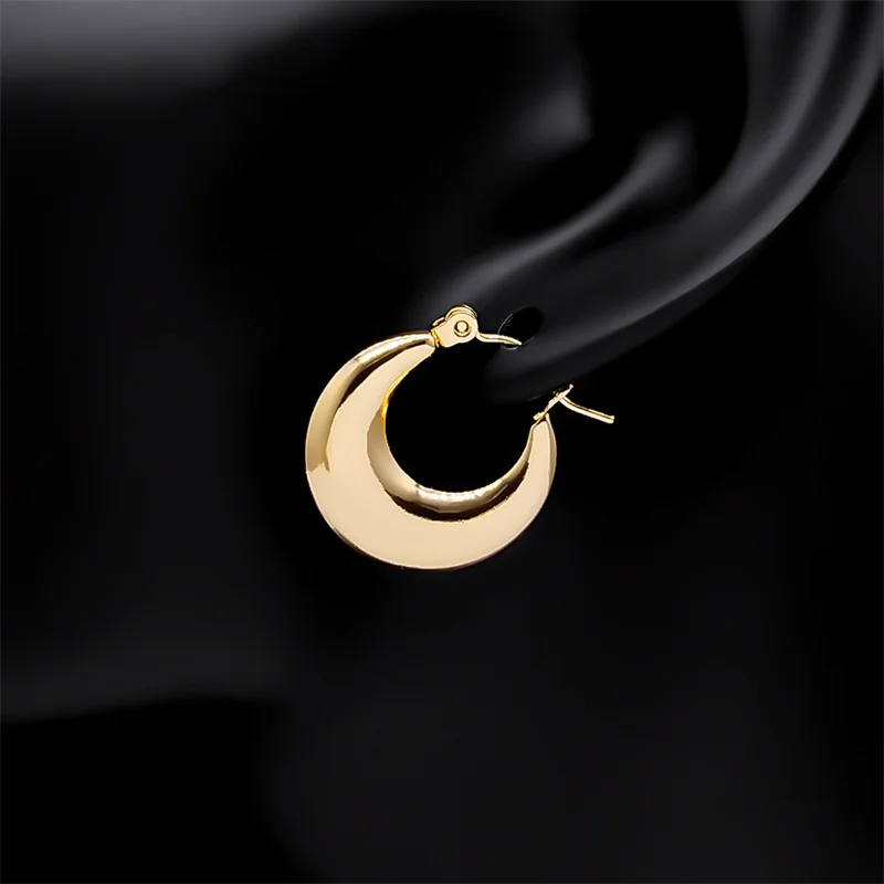 

Vintage Smooth Metal C Shaped Hoop Earring for Women Stainless Steel Gold Plated Trend Earrings Minimalist Fashion Jewelry EXS04