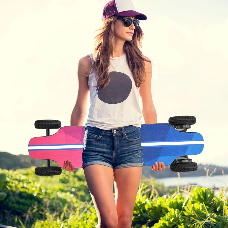 SUV Longboard ล้อสลับได้สําหรับพื้นที่ต่างๆ มอเตอร์ฮับยอดนิยม Longboard สเก็ตบอร์ดไฟฟ้า