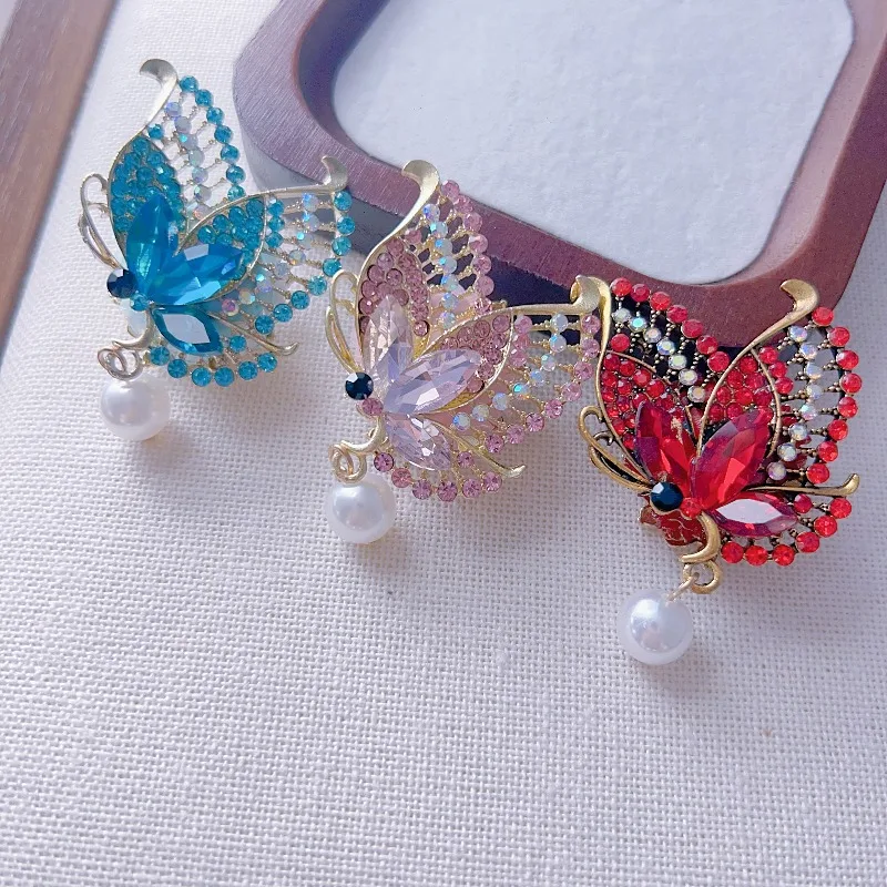 Colgante de mariposa de cristal de aleación, cuentas de estilo industrial, cuentas sueltas para DIY, bolígrafos, cadenas para teléfonos móviles, accesorios para colgantes de bolso
