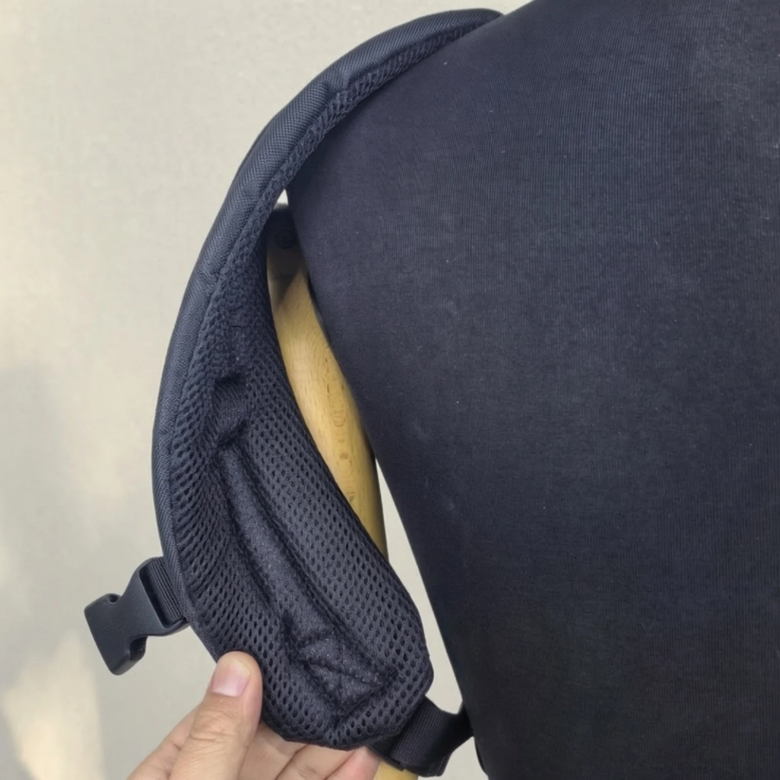 Live-Stream Back Frame Ergonomic Backpack Harness with Mounting Plates Backpack Camera Mount Rigid Camera Back Mount Secure