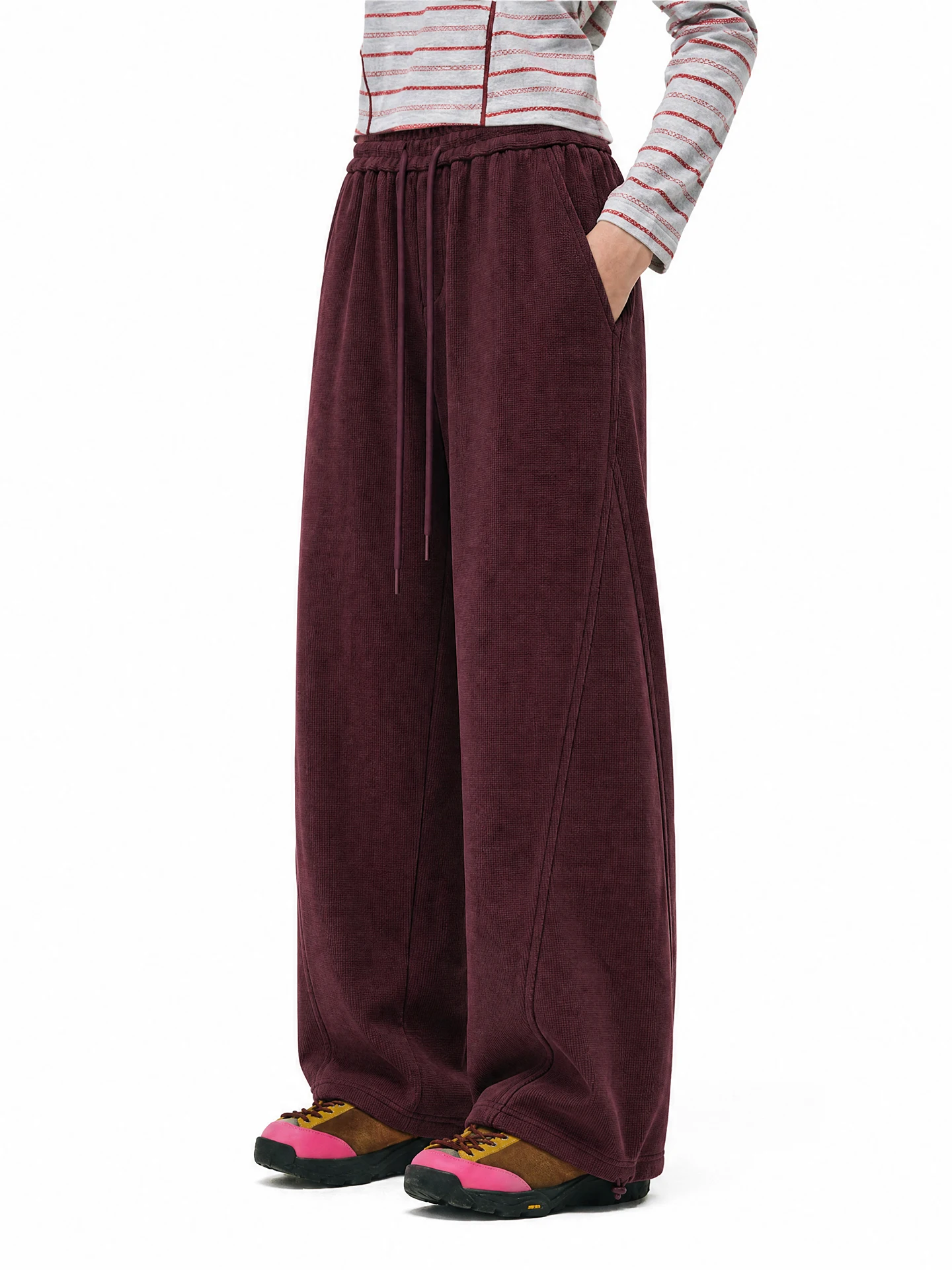 Casual American Sporty Men's Loose Fit Straight Leg Pants Autumn 2026 New Style Commuter Leisure Trousers Polyester Fiber