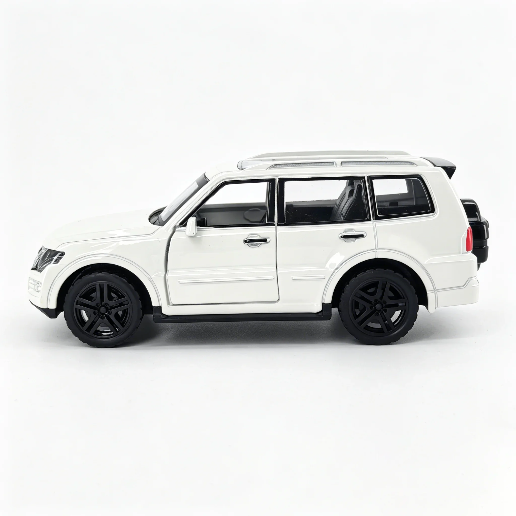 Metallic Texture Toy Car, Boy Simulation Bouncing Sports Car Model Enlightenment Toys