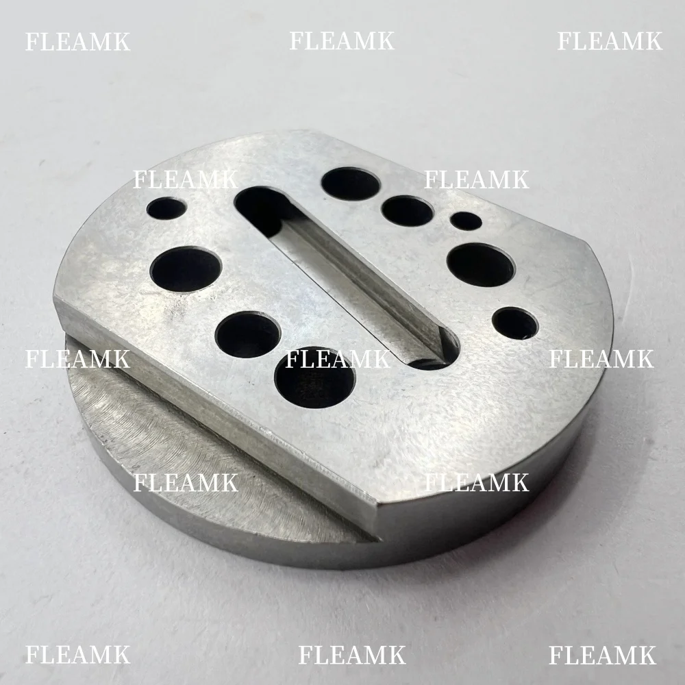 High Quality C7 C9 Oil Volume Hole Cover