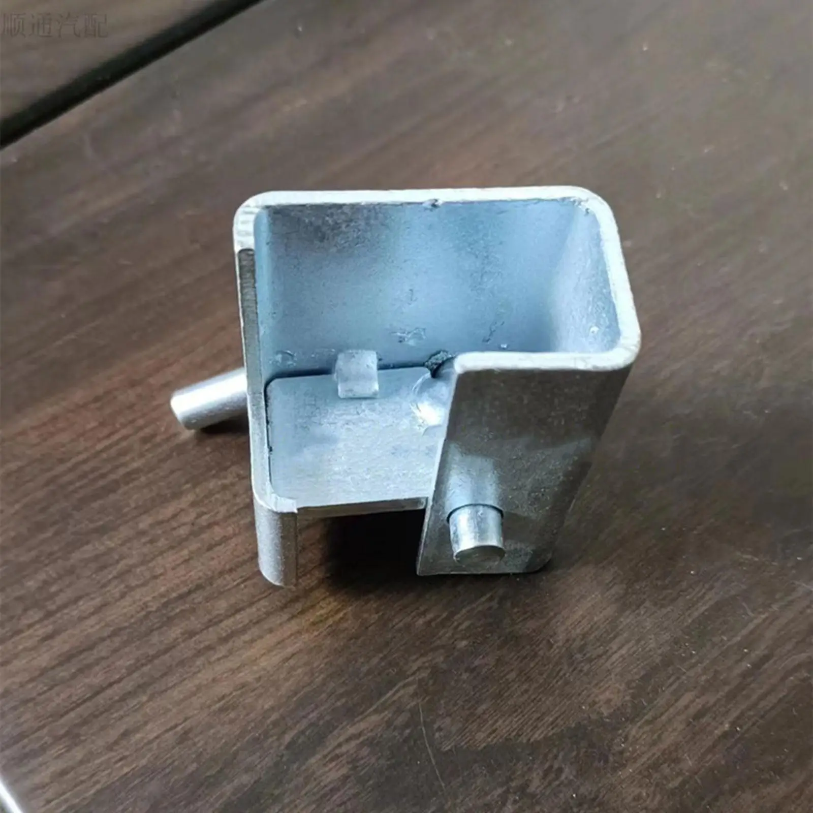 

Generic Truck Rope Tightener Practical Convenient Metal Easy to Use Sturdy Replace for Outdoor Semi Trailer Professional