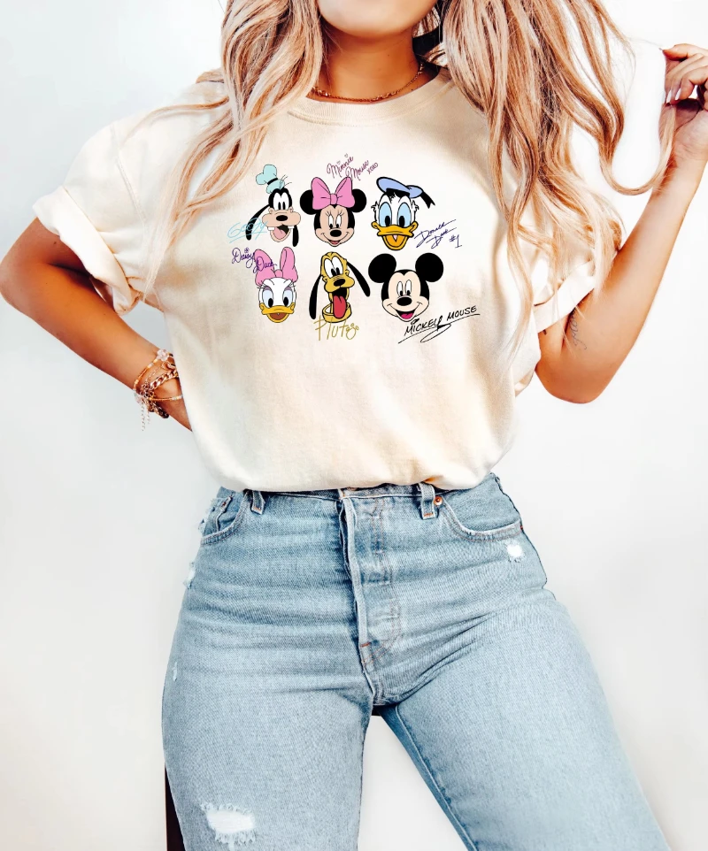 

Disney Minnie Mouse Castle Shirt Magic Kingdom Family Short Sleeved T-shirt American Retro Women's Fashion Casual T-shirt
