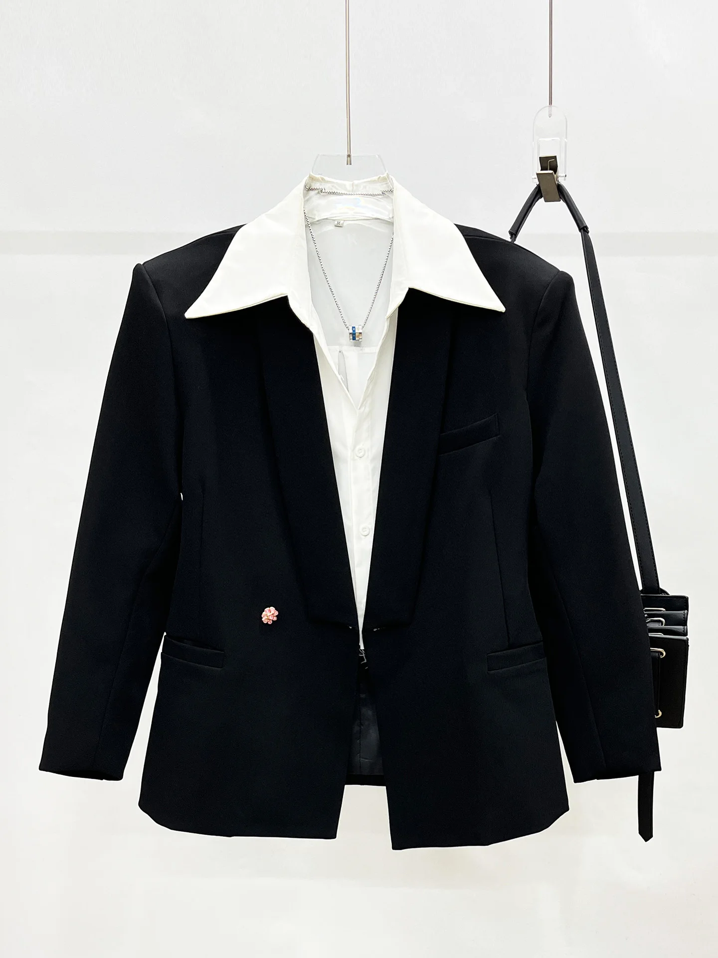 

Casual Sli Men's Suit Jaet Pure Color Versatile Spring Autumn Faion Brand Streetwear Loose Fit Button Decorated