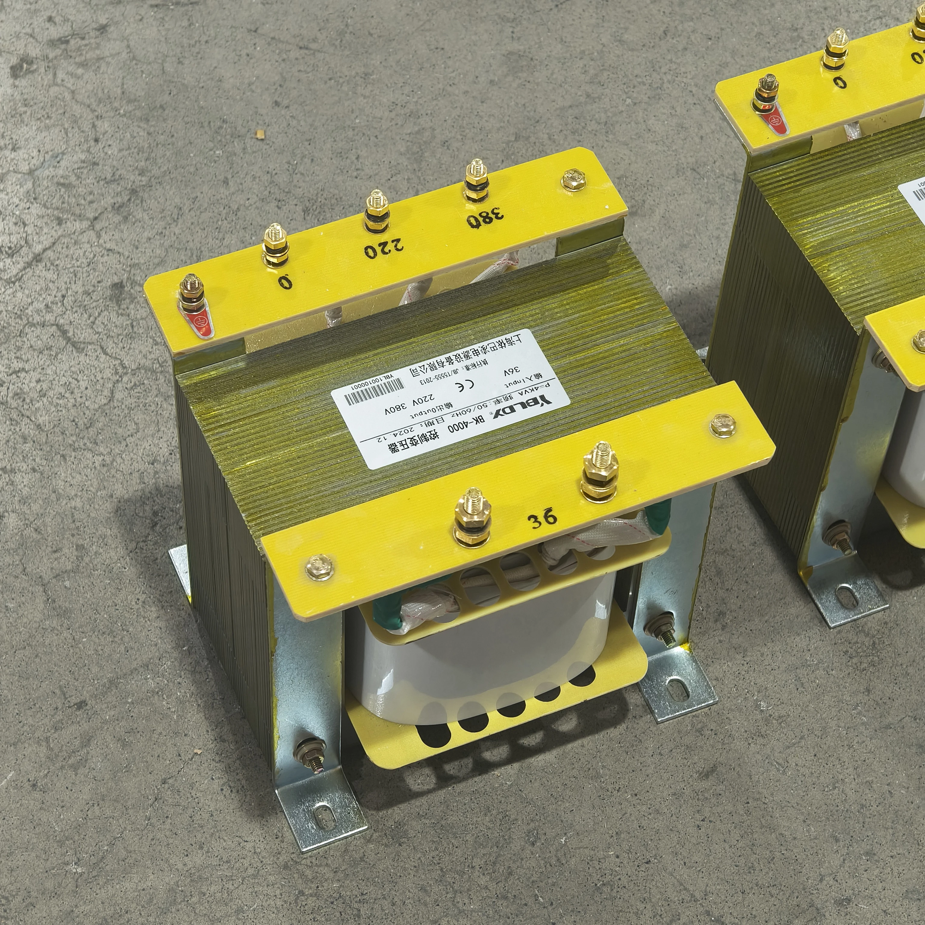 2kva-3kva-5kva-8kva-10kva単相変圧器、制御用変圧器