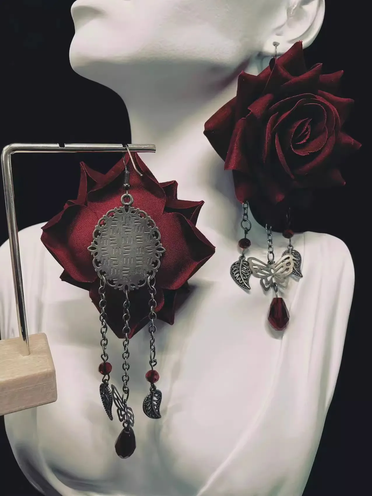 Original Lolita Subkultur Brosche JK Hot Girl Halloween Temperament Schmetterling Ohrringe Rose Blume Dark Gothic Rose Haarspange