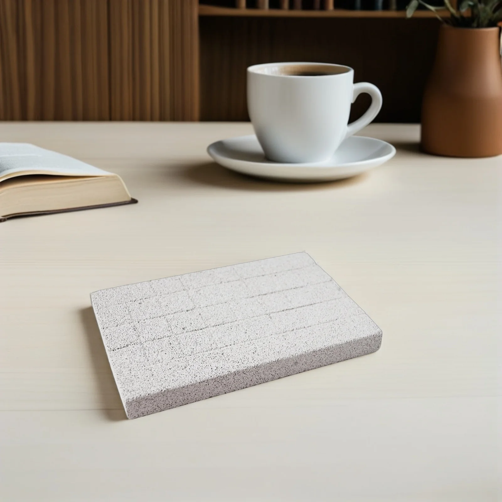 

2Pcs Pet Grinding Stone Natural Mineral Surface for Rabbit Nail Maintenance Chew Resistant Design Guinea Pig Chinchilla