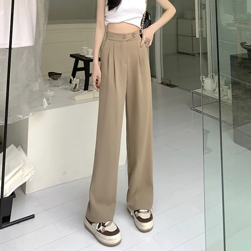 The new Korean version of droopy straight leg pants features a high waisted, slimming and loose fitting design